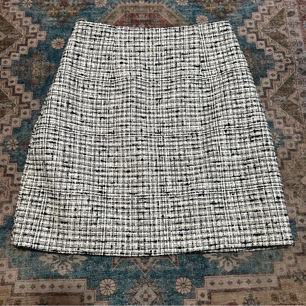 Babaton• Black and white tweed pencil skirt size 0 - Picture 9 of 9